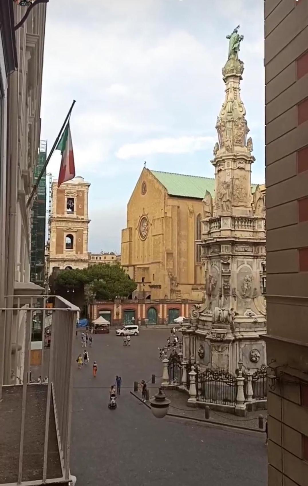 B&B Il Balconcino A Santa Chiara Nápoly Kültér fotó