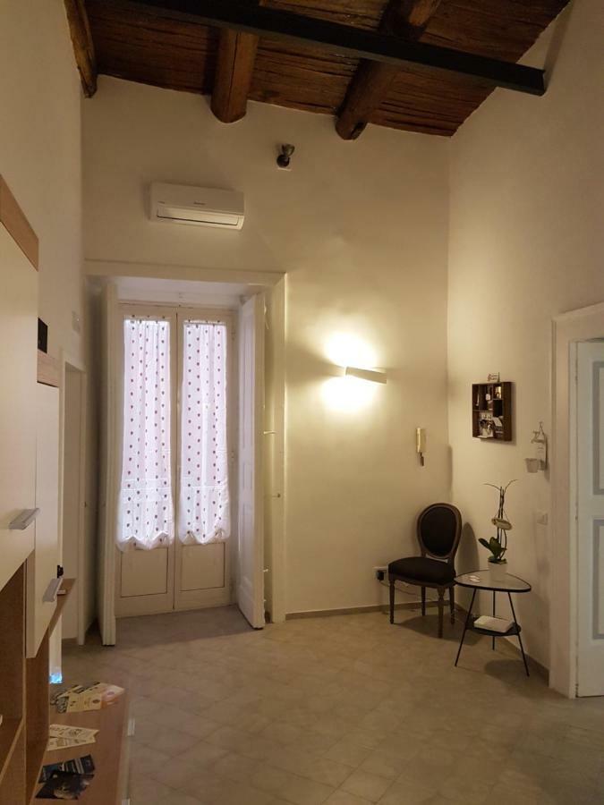 B&B Il Balconcino A Santa Chiara Nápoly Kültér fotó